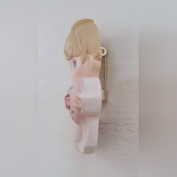 Vintage 1999 Precious Moments Angel Pin - Picture 4 of 5